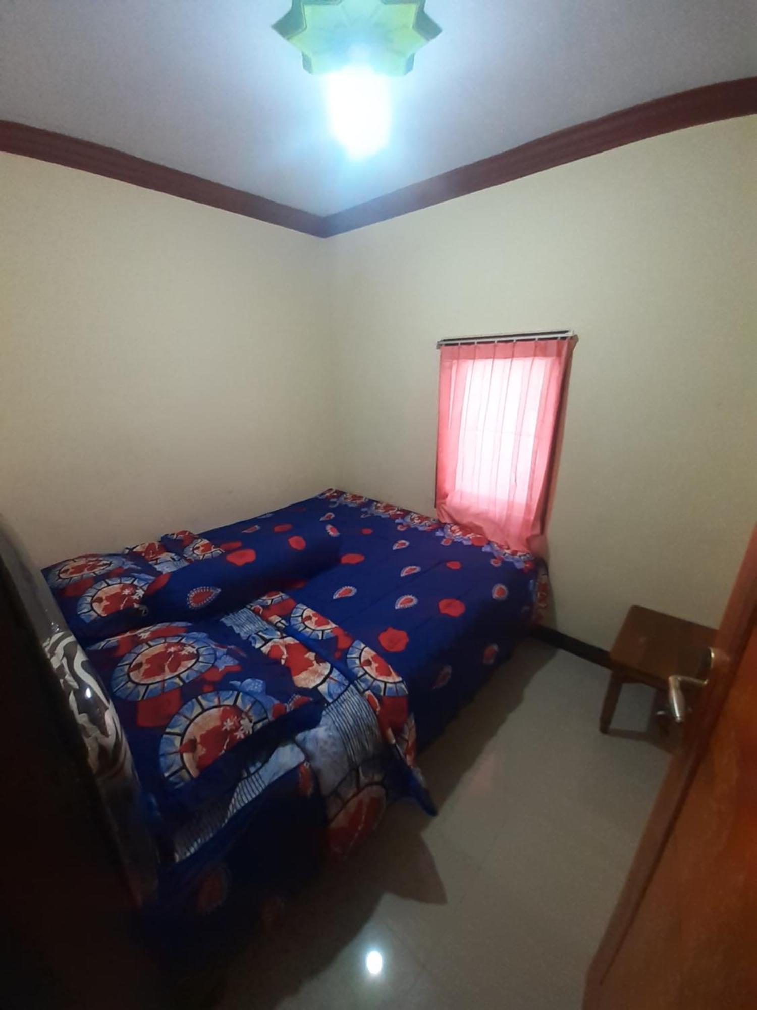 Widodaren Homestay Probolinggo Bagian luar foto